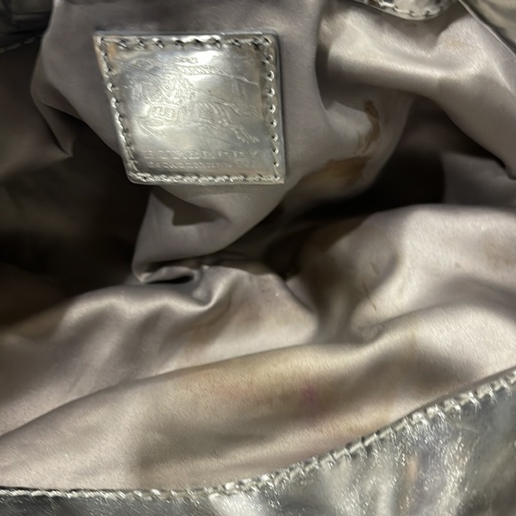 Burberry Silver/Checked Authentic Bucket Bag Med. - Picture 8 of 9